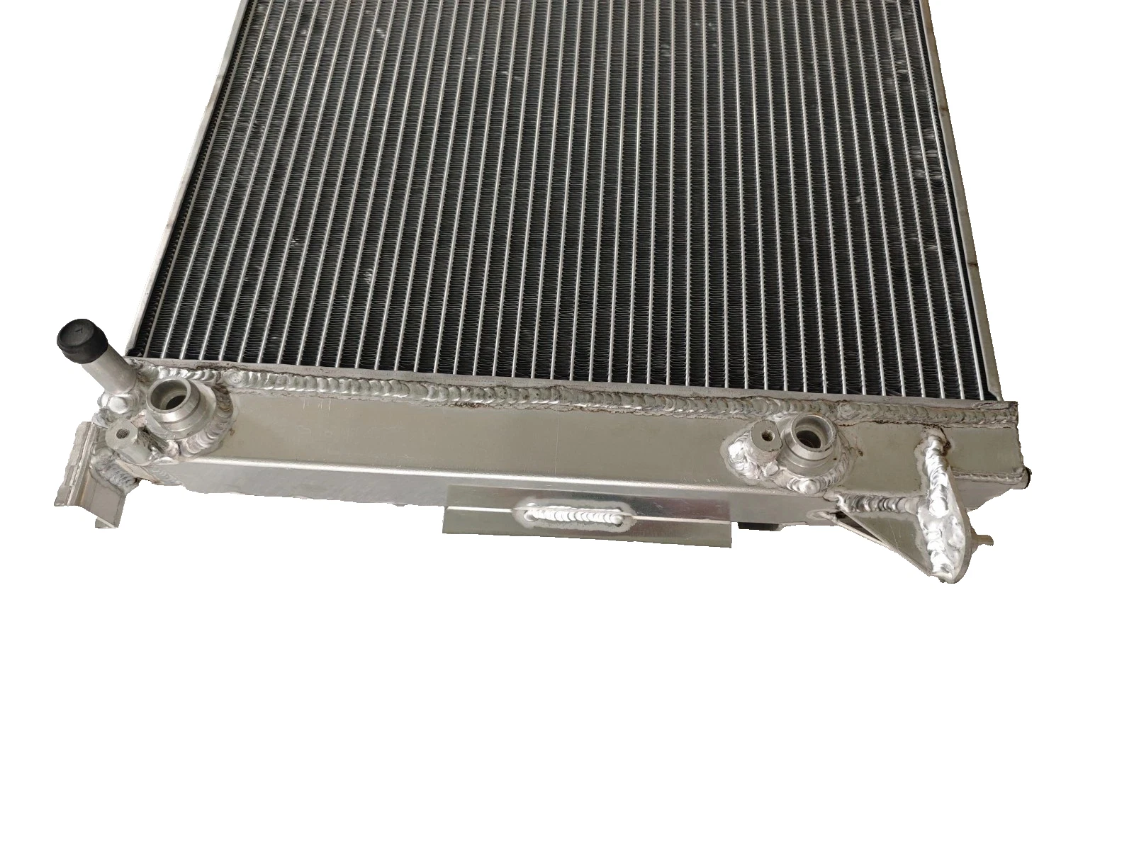 Fit VW PASSAT 3B3 3B6 Variant 4.0 W8 4motion AT Aluminum Radiator, OE 3B0121253 2 Fit VW PASSAT 3B3 3B6 Variant 4.0 W8 4motion AT Aluminum Radiator, OE 3B0121253